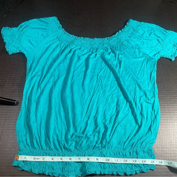 NWOT American Rag flocked turquoise open shoulders top Medium - Picture 3 of 8